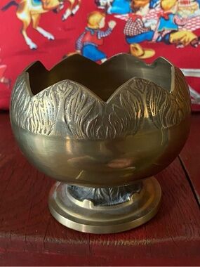 Vintage Etched Brass Pedestal Bowl Ornate Scalloped Compote Dish Korea